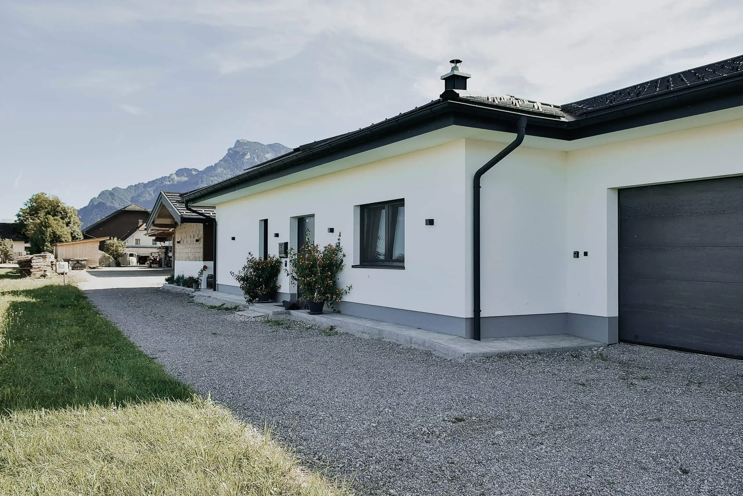 moderner-holz-bungalow-rm-holzbau